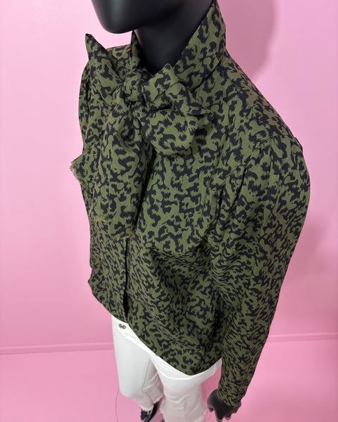 Chemisier léopard kaki