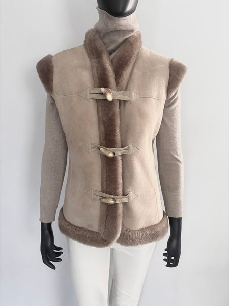 Gilet en peau lainée