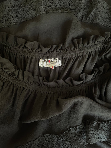 Blouse Madone 3eme 🎬