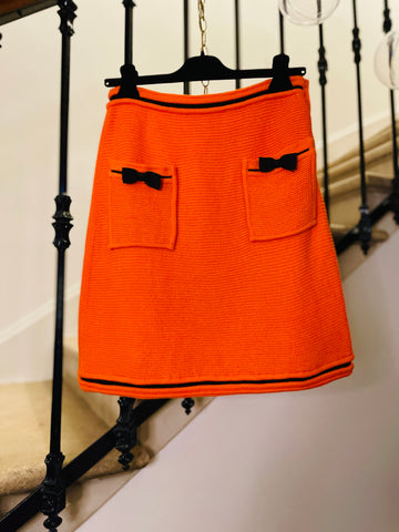 Short orange wool skirt