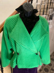 Short green double-breasted jacket