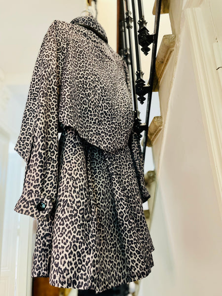 Leopard Trench