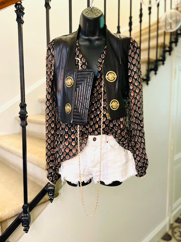 Gilet en cuir tête de lion